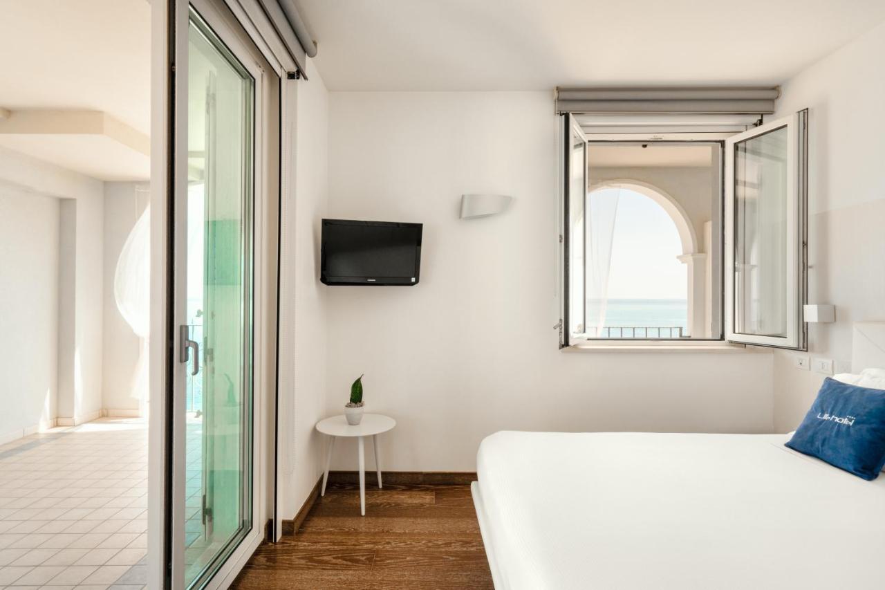 פורטו רקנאטי Life Hotel Seaview & Spa מראה חיצוני תמונה